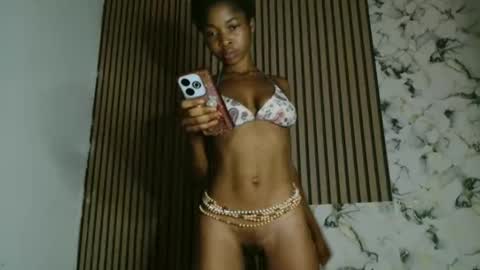 Snapshot of urflirtydoll chatting on December 21, 2025, 5:42 pm urflirtydoll online show from December 21, 2025, 5:42 pm