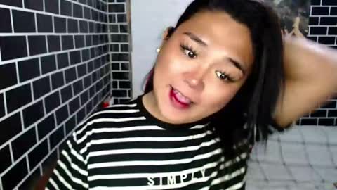 Snapshot of urgirl_dimple chatting on September 9, 2025, 12:10 am Dimple online show from September 9, 2025, 12:10 am