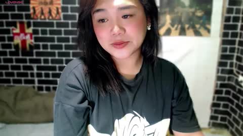 Snapshot of urgirl_dimple chatting on March 29, 2026, 12:43 am Dimple online show from March 29, 2026, 12:43 am