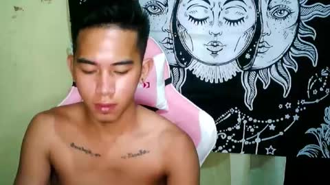 Snapshot of urhot_joshxx chatting on February 11, 2025, 3:29 pm Josh online show from February 11, 2025, 3:29 pm