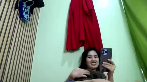 Snapshot of urhotasian4u chatting on March 2, 2026, 7:26 am Jhossa online show from March 2, 2026, 7:26 am