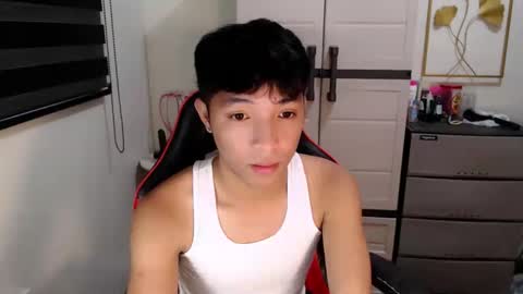 Ethan online show from May 15, 2026, 11:01 pm