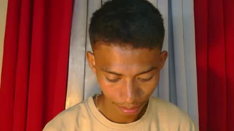 Snapshot of urhotfuckingass chatting on October 19, 2025, 3:56 pm richard online show from October 19, 2025, 3:56 pm