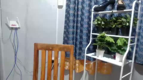 Snapshot of urhotfuckingass chatting on January 14, 2026, 9:26 am richard online show from January 14, 2026, 9:26 am