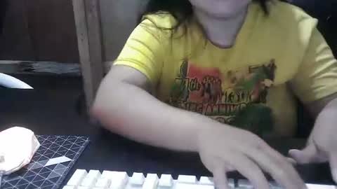 urhotm0m453 online show from September 10, 2025, 12:49 pm