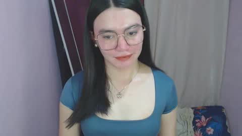Snapshot of urhottiest_katey chatting on April 8, 2026, 6:46 am Katey online show from April 8, 2026, 6:46 am