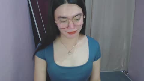 Snapshot of urhottiest_katey chatting on April 10, 2026, 6:40 am Katey online show from April 10, 2026, 6:40 am