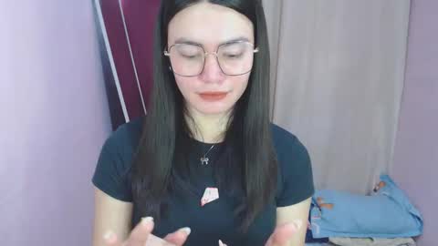 Snapshot of urhottiest_katey chatting on April 14, 2026, 6:52 am Katey online show from April 14, 2026, 6:52 am