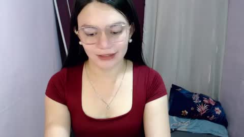 Snapshot of urhottiest_katey chatting on July 2, 2026, 5:24 am Katey online show from July 2, 2026, 5:24 am