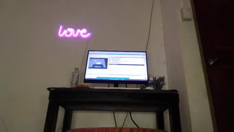Snapshot of urlovely_hait chatting on February 12, 2026, 7:36 am Sham online show from February 12, 2026, 7:36 am
