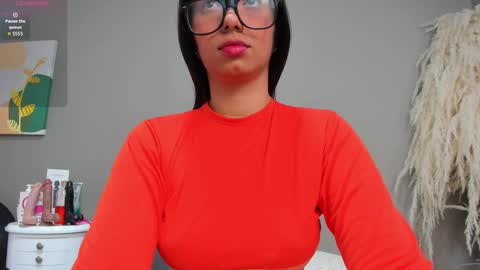 Snapshot of urlovex chatting on September 12, 2025, 10:32 pm Love online show from September 12, 2025, 10:32 pm