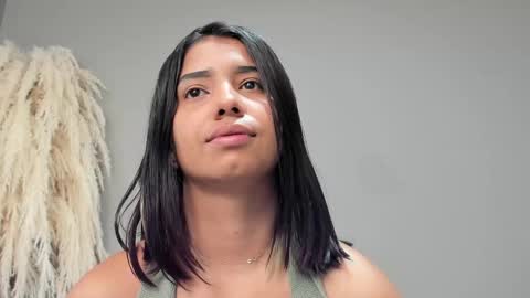 Snapshot of urlovex chatting on September 30, 2025, 6:57 pm Love online show from September 30, 2025, 6:57 pm