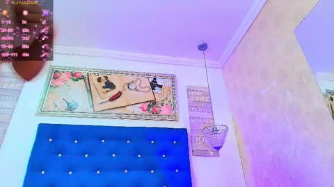 Snapshot of urlovex chatting on January 14, 2026, 8:36 pm Love online show from January 14, 2026, 8:36 pm