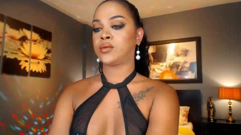 UrMajestyTyra online show from May 21, 2026, 3:02 am