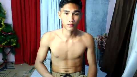 Snapshot of urmoreno_boyxx chatting on October 19, 2025, 1:45 pm JAY online show from October 19, 2025, 1:45 pm