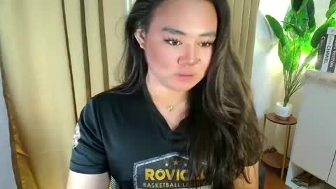 Snapshot of urnaughty_ceciliaxxx chatting on May 6, 2026, 6:46 pm cecilia online show from May 6, 2026, 6:46 pm
