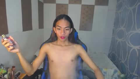 urpinay_cassy online show from January 26, 2025, 3:25 pm