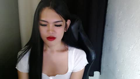Jenny online show from February 19, 2025, 11:06 am