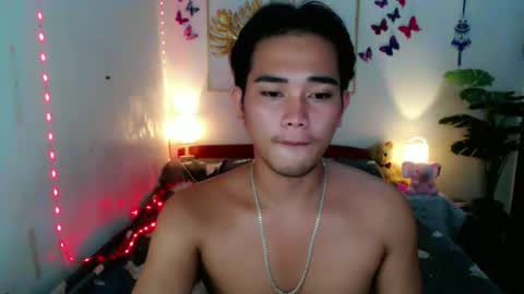 Snapshot of urpinoy_cummer chatting on April 21, 2026, 2:01 pm urpinoy_cummer online show from April 21, 2026, 2:01 pm