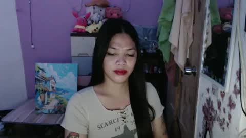 hi im kim online show from March 3, 2026, 2:12 pm