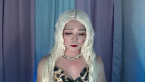 Snapshot of urqueen_cassandra chatting on October 5, 2025, 2:37 pm BEA online show from October 5, 2025, 2:37 pm