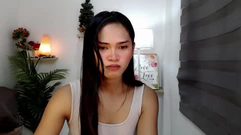 ursandra_xx online show from November 16, 2025, 5:57 am