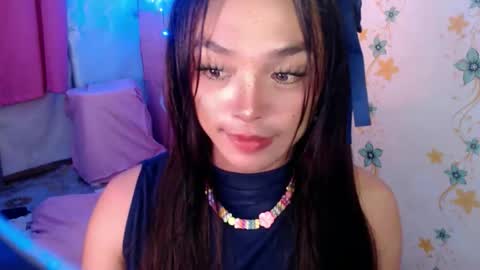 Snapshot of ursexy_debra chatting on February 18, 2026, 8:49 pm TYRA online show from February 18, 2026, 8:49 pm