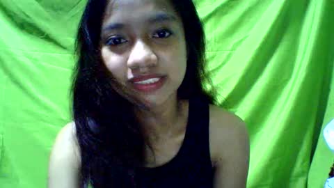 Snapshot of ursexydoll18 chatting on January 10, 2025, 8:51 am Darlyn room online show from January 10, 2025, 8:51 am
