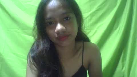 Snapshot of ursexydoll18 chatting on January 10, 2025, 10:36 pm Darlyn room online show from January 10, 2025, 10:36 pm