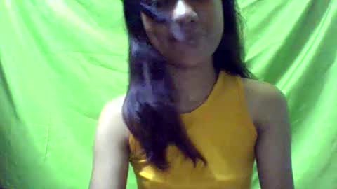 Snapshot of ursexydoll18 chatting on January 13, 2025, 1:45 am Darlyn room online show from January 13, 2025, 1:45 am