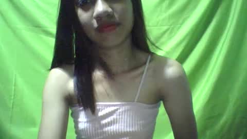 Snapshot of ursexydoll18 chatting on January 21, 2025, 10:19 am Darlyn room online show from January 21, 2025, 10:19 am