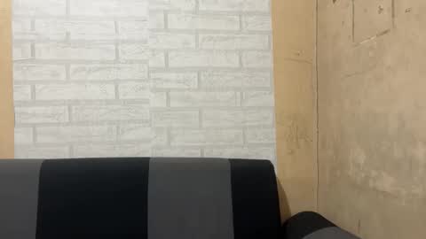 Snapshot of ursexypinayy chatting on December 15, 2025, 2:10 pm ursexypinayy online show from December 15, 2025, 2:10 pm