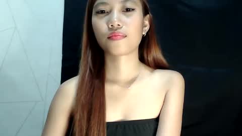 Snapshot of urskinny_girl chatting on January 28, 2025, 11:06 am Jane online show from January 28, 2025, 11:06 am