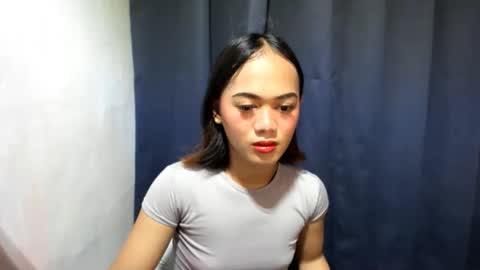 urslutty_mayie online show from November 17, 2025, 1:00 am