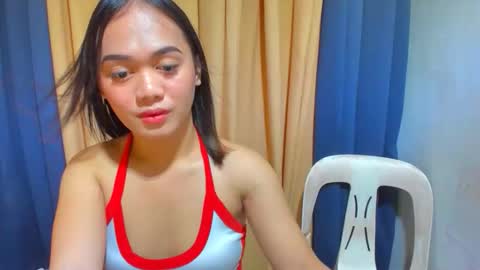 urslutty_mayie online show from April 16, 2026, 7:03 pm