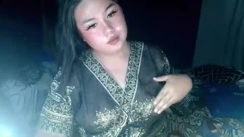 Snapshot of ursweet_ashley chatting on February 18, 2026, 7:48 am online show from February 18, 2026, 7:48 am