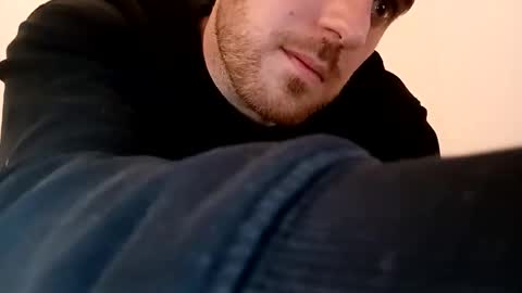 ursweetdreamx online show from November 10, 2025, 3:33 pm