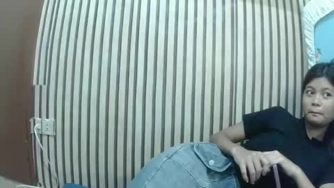 Snapshot of ursweetereca18 chatting on April 30, 2026, 5:47 am ERECA online show from April 30, 2026, 5:47 am