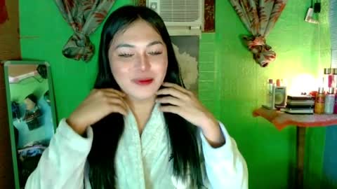 YOURGIRLCAMILLA online show from April 11, 2026, 4:55 pm