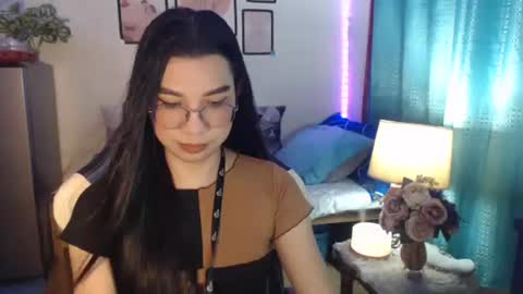 Snapshot of urwetasianprincessxx chatting on December 5, 2024, 11:27 am Ashley Kate Mateo Gray online show from December 5, 2024, 11:27 am