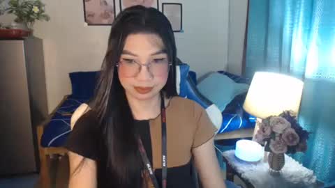 Snapshot of urwetasianprincessxx chatting on January 27, 2025, 10:16 am Ashley Kate Mateo Gray online show from January 27, 2025, 10:16 am