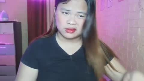 Snapshot of urwifematerial69_ chatting on January 23, 2025, 9:50 am Bella Miles Olivia online show from January 23, 2025, 9:50 am