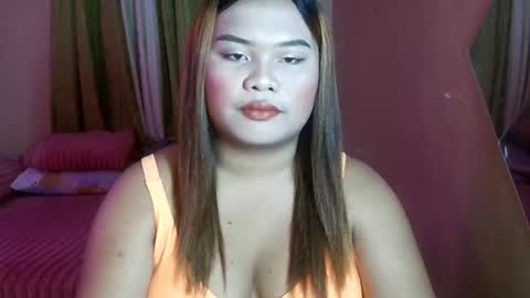 Snapshot of urwifematerial69_ chatting on February 22, 2026, 11:20 am Bella Miles Olivia online show from February 22, 2026, 11:20 am