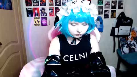 Snapshot of usagi_blush chatting on September 27, 2025, 10:26 pm Usagi Blush online show from September 27, 2025, 10:26 pm