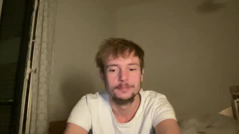 Snapshot of used24 chatting on February 1, 2025, 2:37 am used24 online show from February 1, 2025, 2:37 am