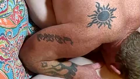 Snapshot of usfuk69 chatting on October 9, 2025, 11:52 am usfuk69 online show from October 9, 2025, 11:52 am