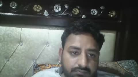 Snapshot of usman184 chatting on January 14, 2025, 5:56 pm Mian184 online show from January 14, 2025, 5:56 pm