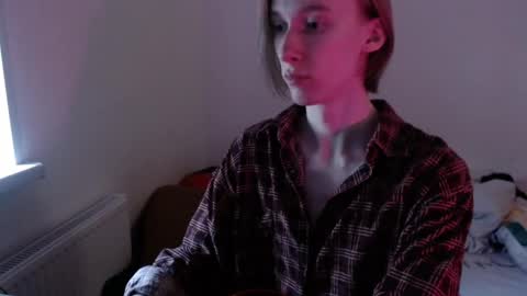 Excuse me online show from March 8, 2025, 4:01 am