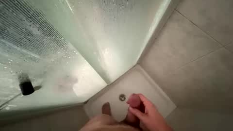 Snapshot of utentegle chatting on November 6, 2025, 1:34 pm utentegle online show from November 6, 2025, 1:34 pm