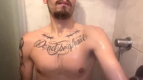 Snapshot of utentegle chatting on February 20, 2026, 5:02 pm utentegle online show from February 20, 2026, 5:02 pm